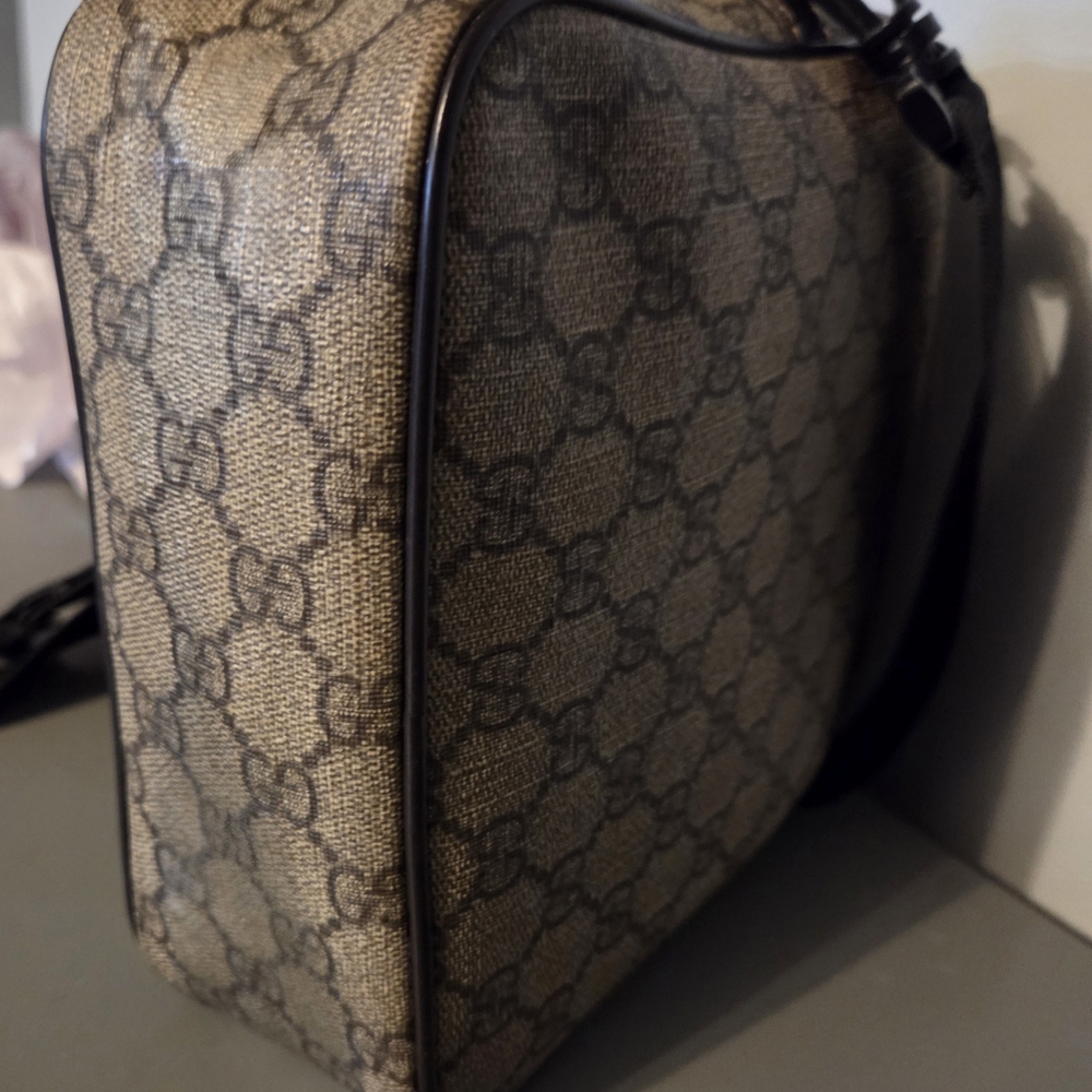 Gucci Vintage Crossbody Bag - Brown Italy Made - Picture 9 of 13